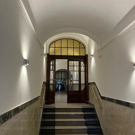 Your Perfect Getaway Private Room With Dog Friendly Option Steps From Historic Center And Station Maison d'hôtes Hamelin